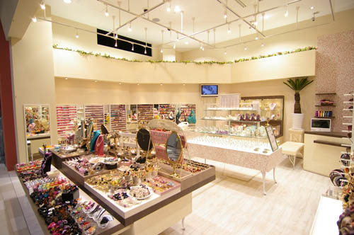 愛知県稲沢市のアクセサリー店