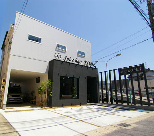 海部郡の店舗付き住宅　理容院